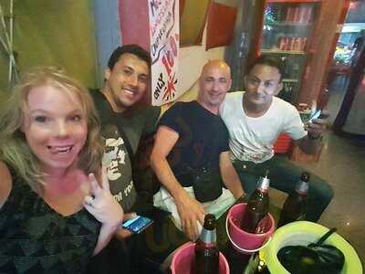 Clandestino Fun Food Bar