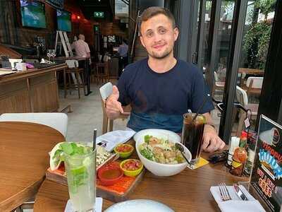 Cali-mex Bar & Grill - Soi 11 (sukhumvit)