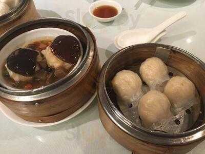 ห้องอาหารจีน เอเวอร์การ์เด้น