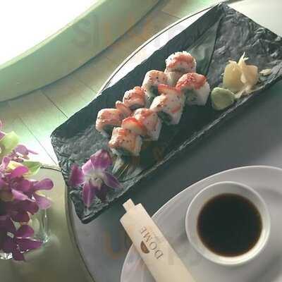 Flute, A Perrier Jouet Bar