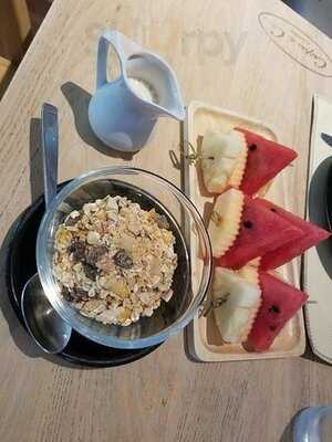 Crepes & Co. - Thonglor Soi 9