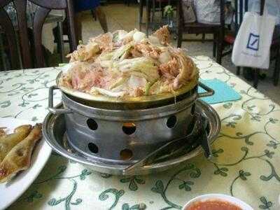 ภัตตาคาร จันทร์เพ็ญ