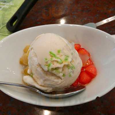 ดั๊กกี้สุกี้