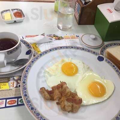 Took Lae Dee Restaurant At Foodland Supermarket