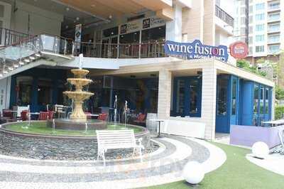 ร้านอาหาร ไวน์ฟิวชั่น