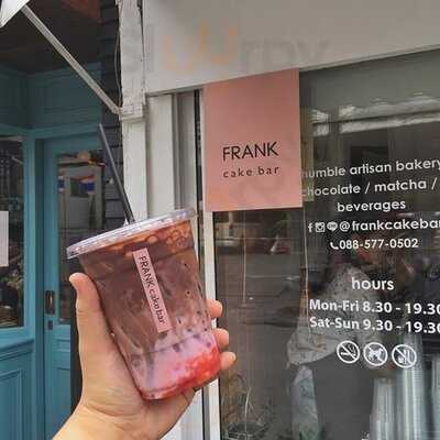 Frank Cake Bar
