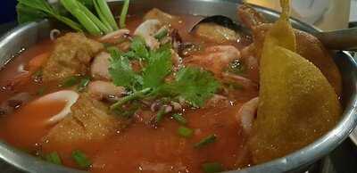 ร้านอาหาร เลคเฮ้าส์