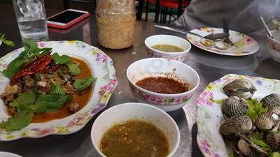 จิ๋วจิ้มจุ่มเทเวศร์