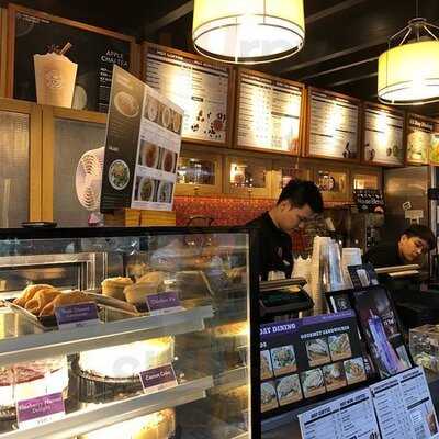 The Coffee Bean & Tea Leaf