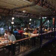 ขนมจีนสวนสิริน