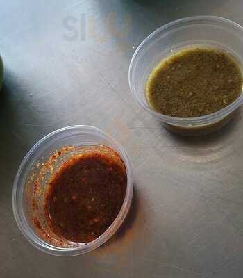 นาย ต. ก๋วยเตี๋ยวเนื้อหม้อไฟ