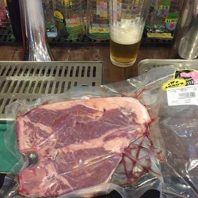 Arno’s Sukhumvit 13