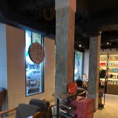 Starbucks - Silom Complex