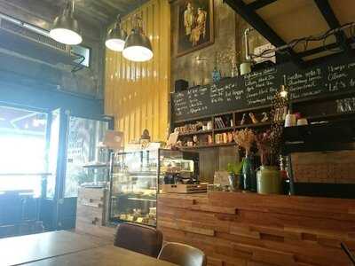 ช็อกโก ลีพ บาย เบรดรูม