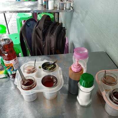 Kuay Teow Khae -street Noodle Soup