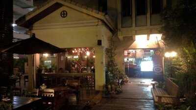 สวีทส์คาเฟ่