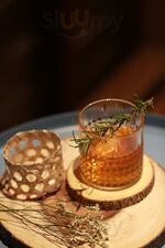 กูไทยบาร์