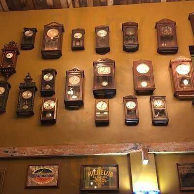 The Sun Cafe & Bistro