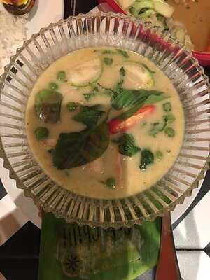 Cafe Chilli Issan Rustic