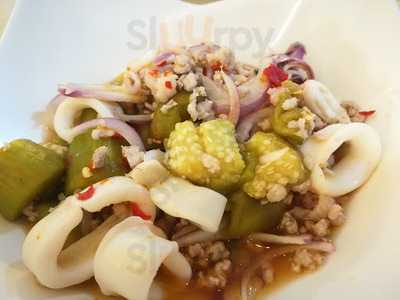 ร้านอาหาร บุรีรมย์