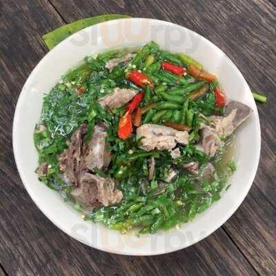 ศาลาเตี๋ยวเรือ