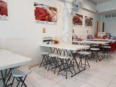 อากี เป็ดพะโล้