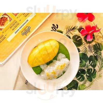 Neung Imm Thai Food & Cafe