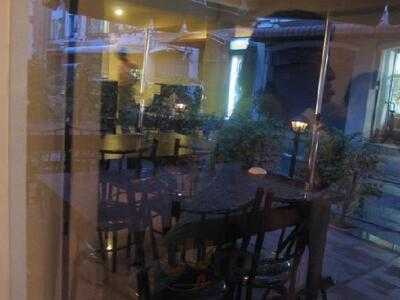 Farivalhu Restaurant - Halal