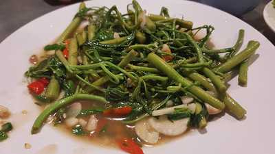 ร้านลาบ อีสานเดิม