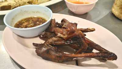 ร้านลาบ อีสานเดิม