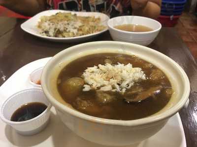 นายเม้งบะหมี่ปูเกี๊ยวกุ้งยักษ์