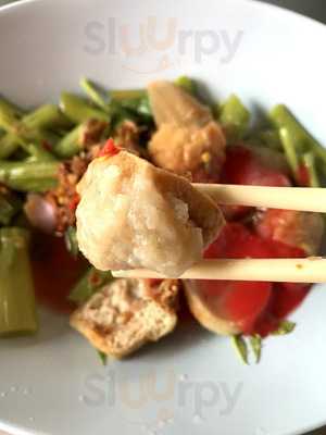 ร้านเย็นตาโฟเจซี