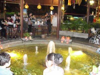 ร้านอาหาร อิ่มปลาเผา