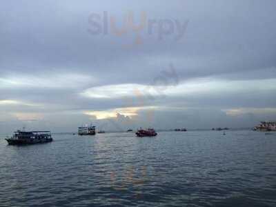 Arottarot Restaurant