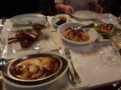 ภัตตาคารอาหารอิตาเลียน ไพซาโน่