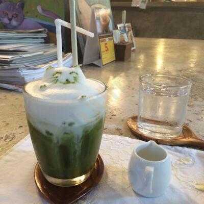 ชิโกะ อินเทอร์เรีย โปรดักส์ & คาเฟ่