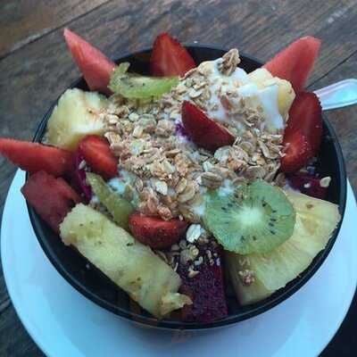 เรด ไบค์ คิทเช่น แอนด์ เอสเปรสโซ บาร์