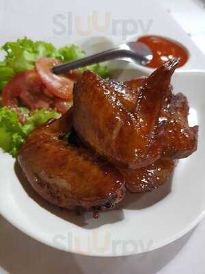 ร้านอาหารบ้านไม้