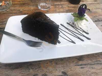 Witching Well Restaurant And Wine Bar