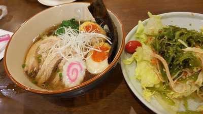 ร้านอาหาร เรือนนาบาหลี