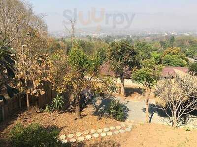 Chang Puak (white Elephant) Coffee House