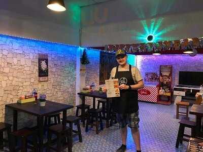 สเต็กเด็กแนว’หัวรอ-เต็งหนาม (สาขาพิษณุโลก)