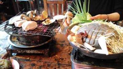 เอ็นจอยหมูกระทะ