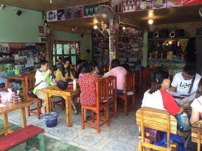 เป็ดย่างกลางปาย