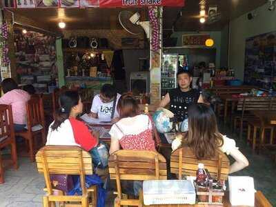 เป็ดย่างกลางปาย