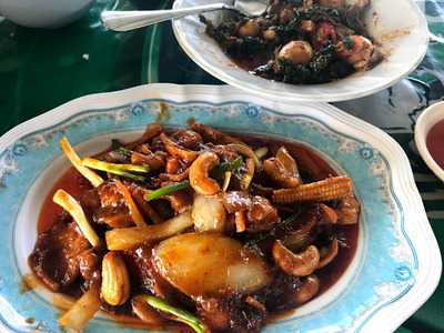 ร้านอาหาร หว่องริมน่าน