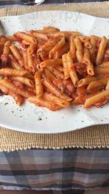 แอนเจโล พิซซ่า