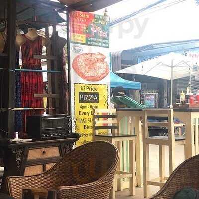 Pai Siam Bar & Bistro