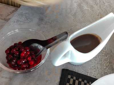 Maud’s Restaurant And Bar