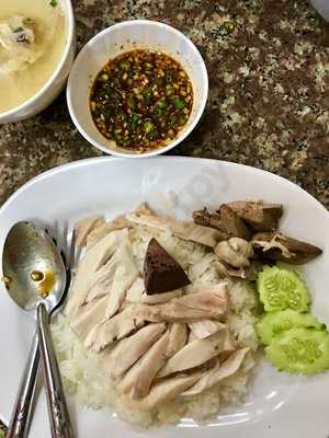 ข้าวมันไก่ตอนโกก๊อก